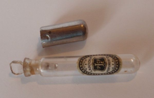 Laroona - purse or sample bottle