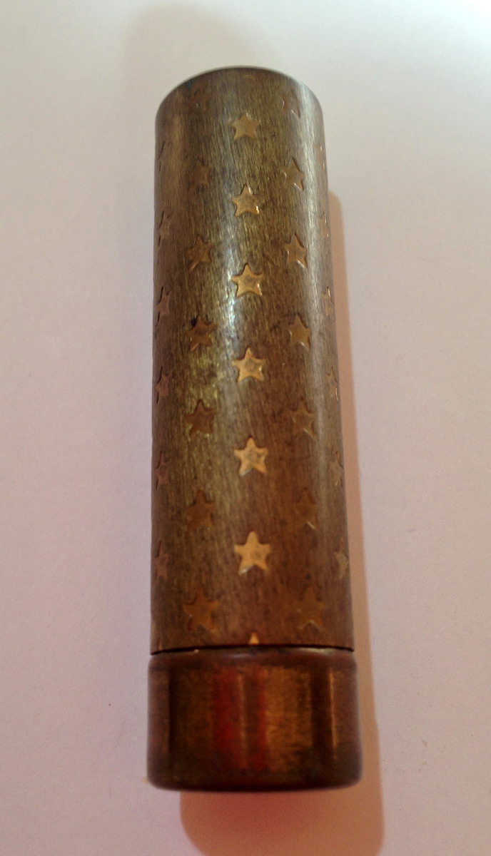 Yardley Lipstick with star pattern