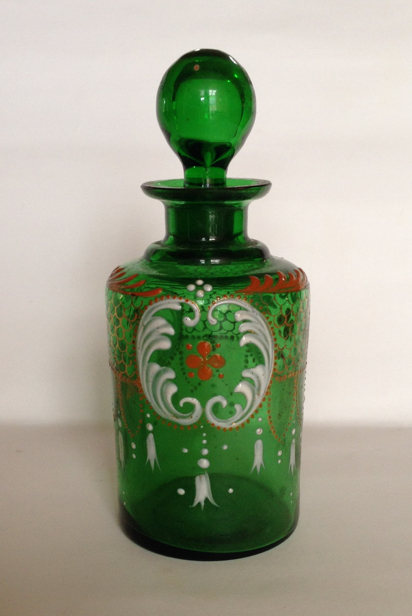 Green enamelled bottle