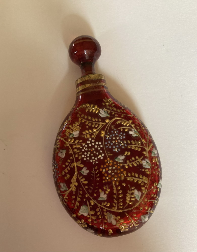 Ruby flask with enamelled decoration